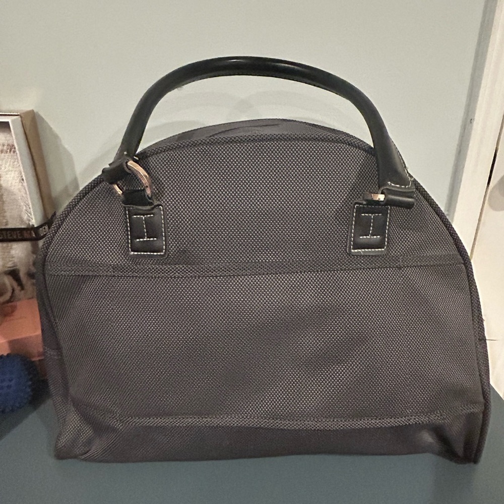 London Fog Oxford carry-on - Picture 4 of 8
